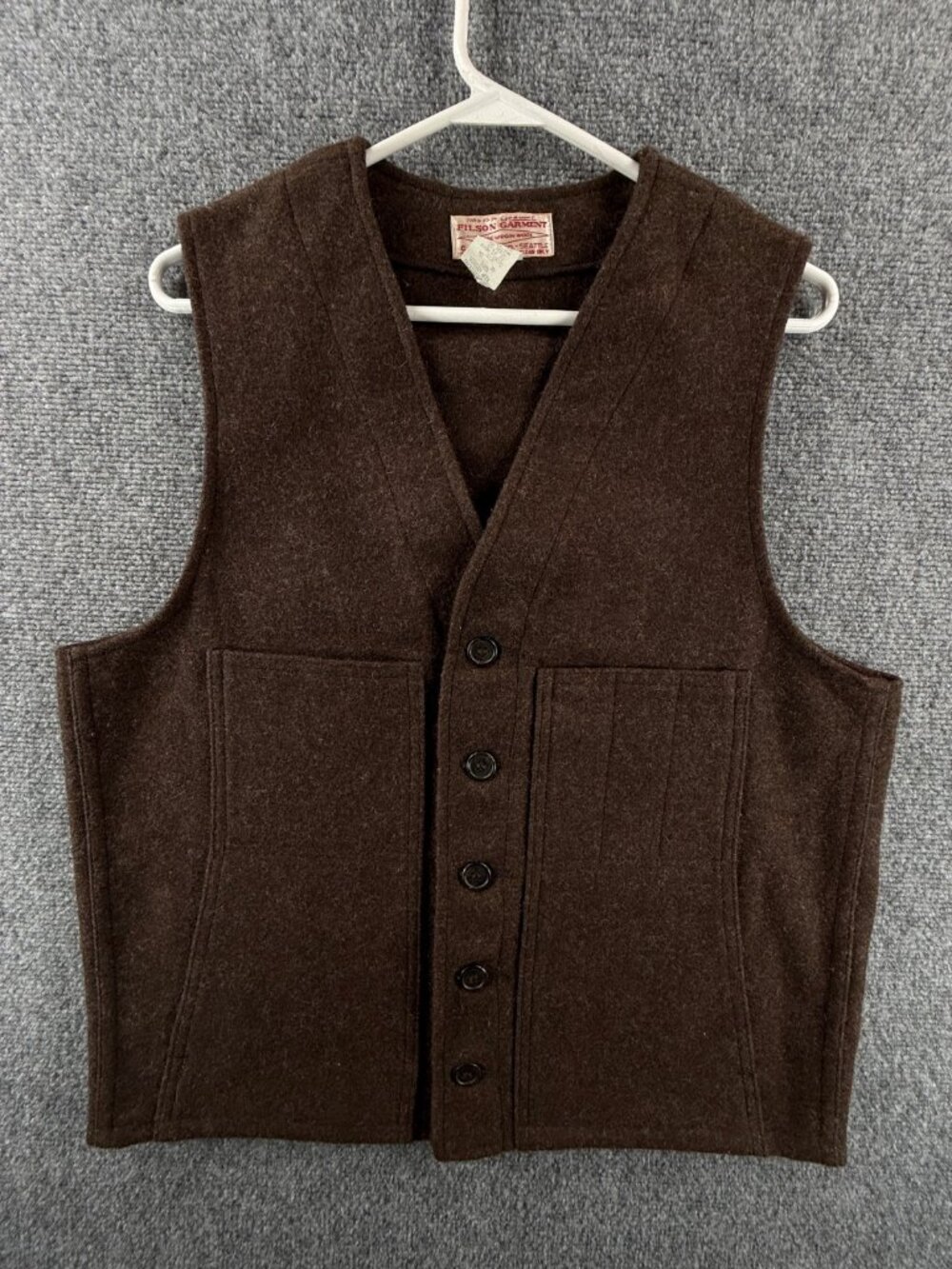 CC Filson Mackinaw Virgin Wool Vest Brown Size 40 Style 20 Pockets Sleeveless